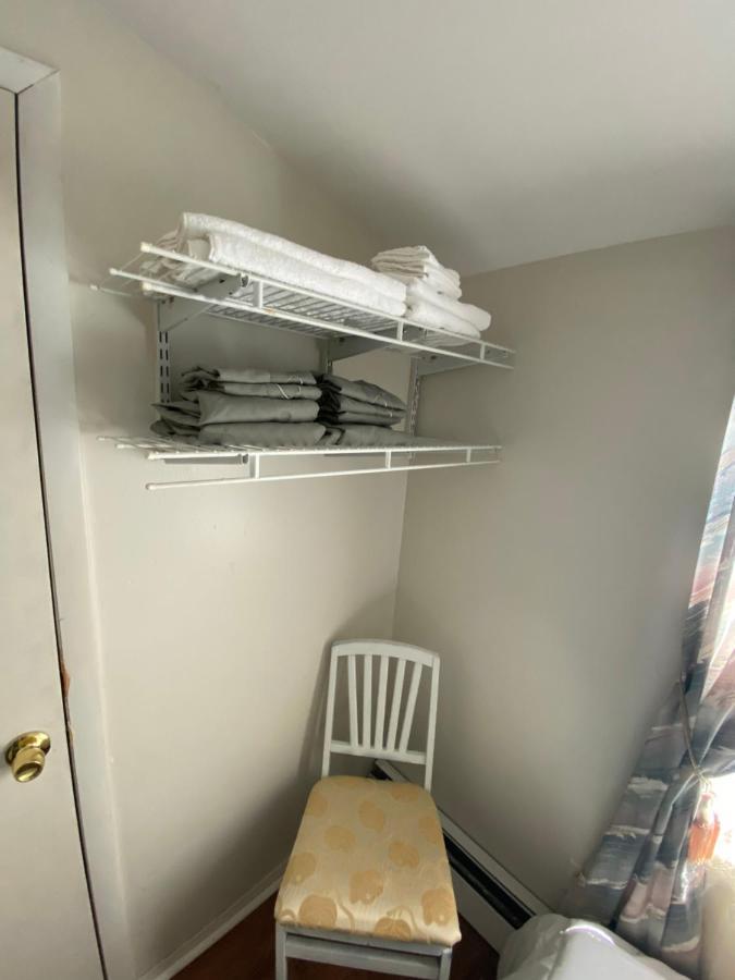 Two Bedroom, Living/dining *
